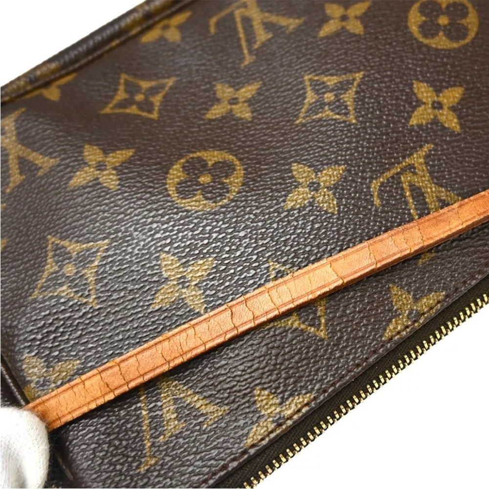 Louis Vuitton Brown Monogram Shoulder Bag with Gold Hardware - Picture 4 of 5